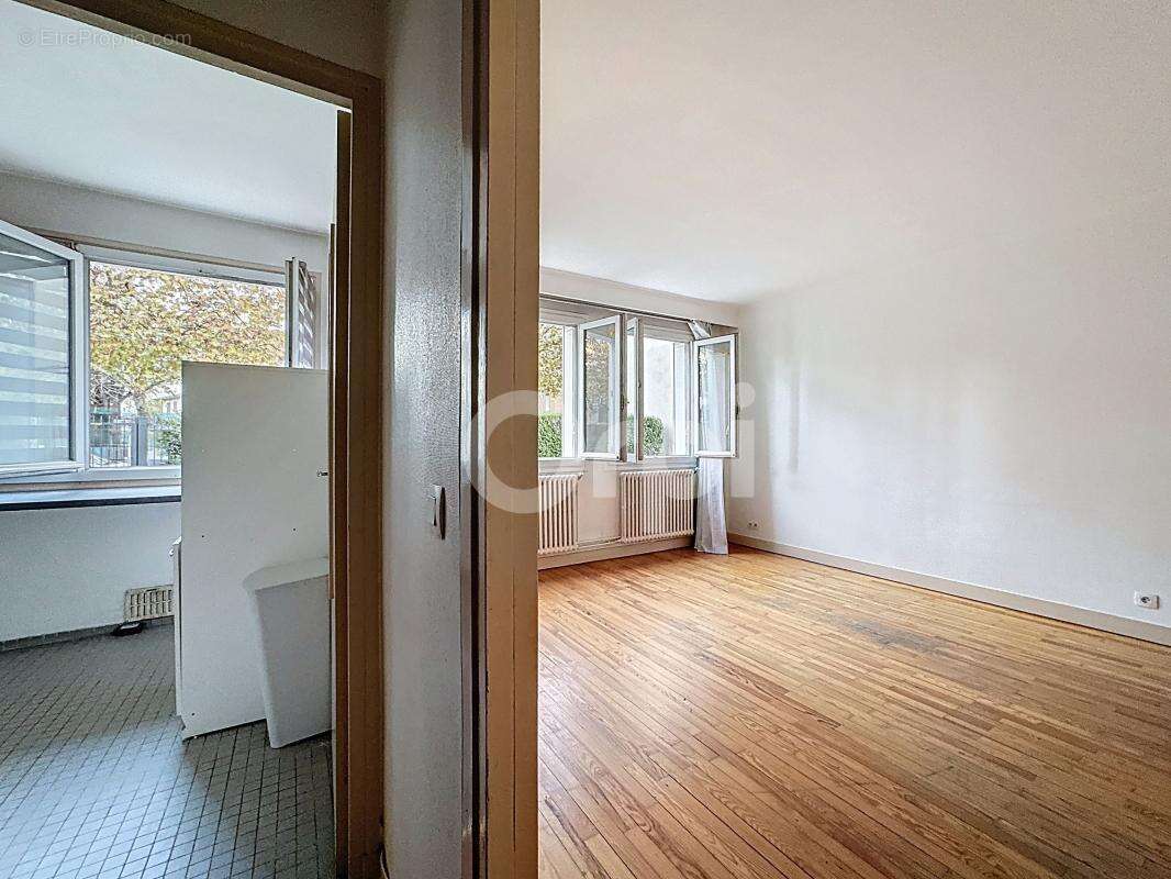 Appartement à NOGENT-SUR-MARNE