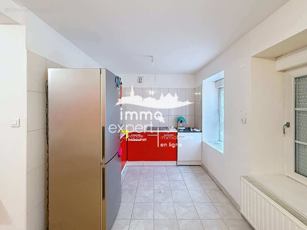 Appartement à MIRECOURT