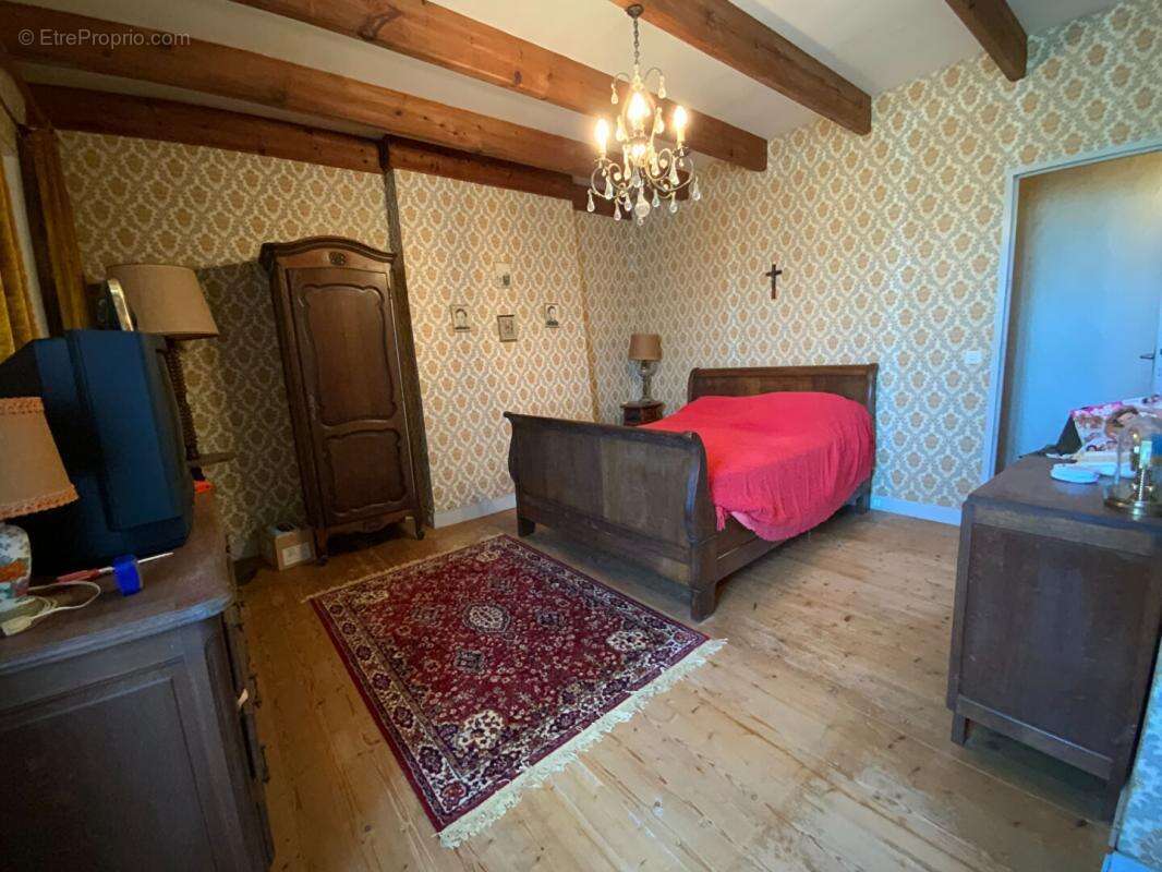 Maison à LINGREVILLE