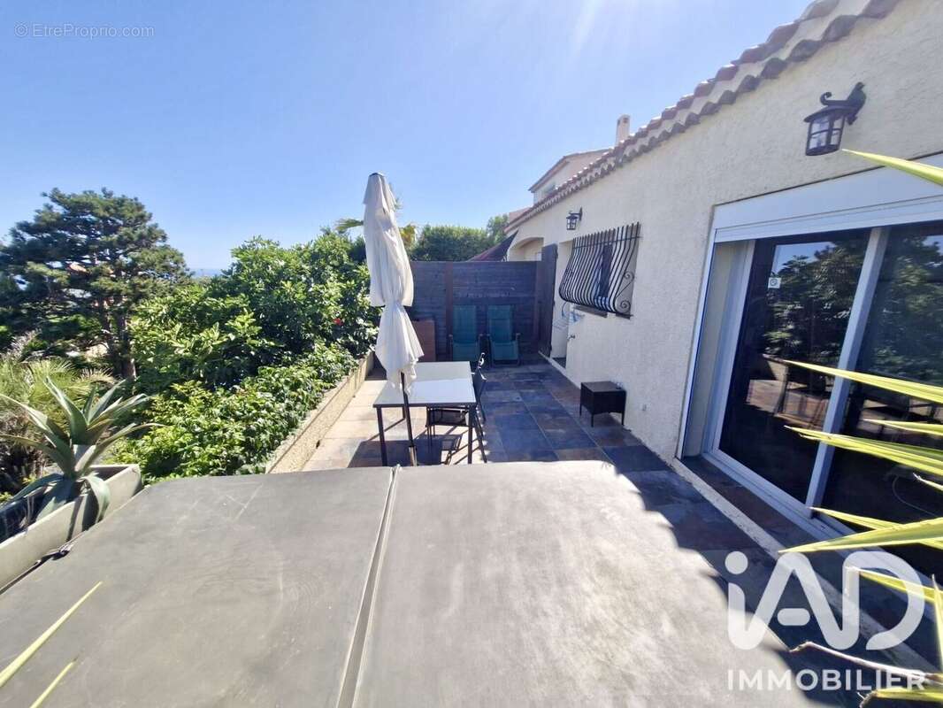 Appartement 49 m² à Cassis  - photo 2