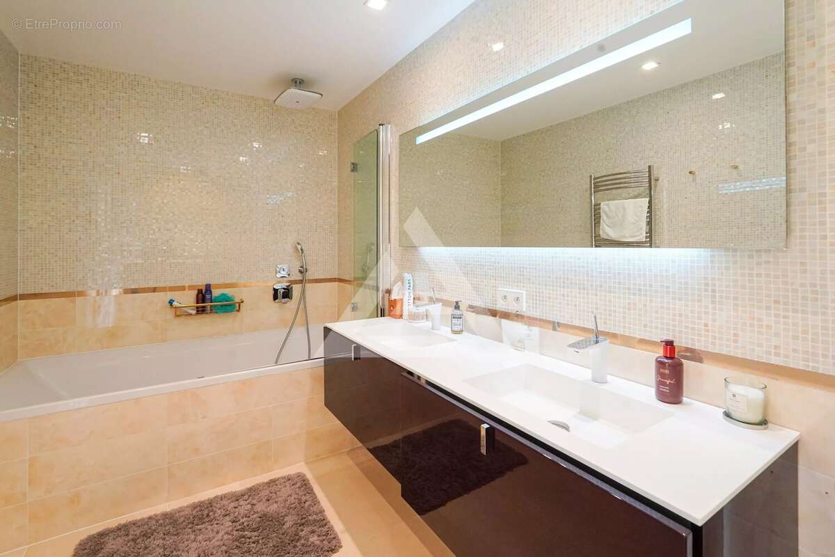 Maison à VILLEFRANCHE-SUR-MER