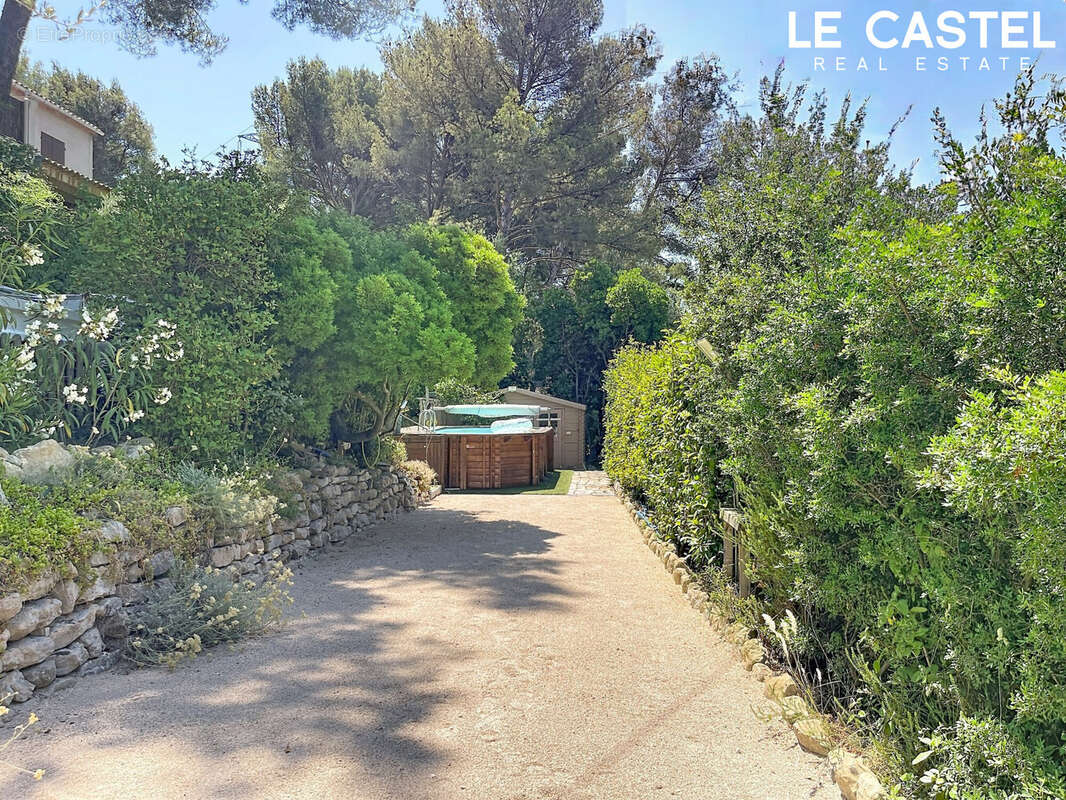 Appartement à LE BEAUSSET