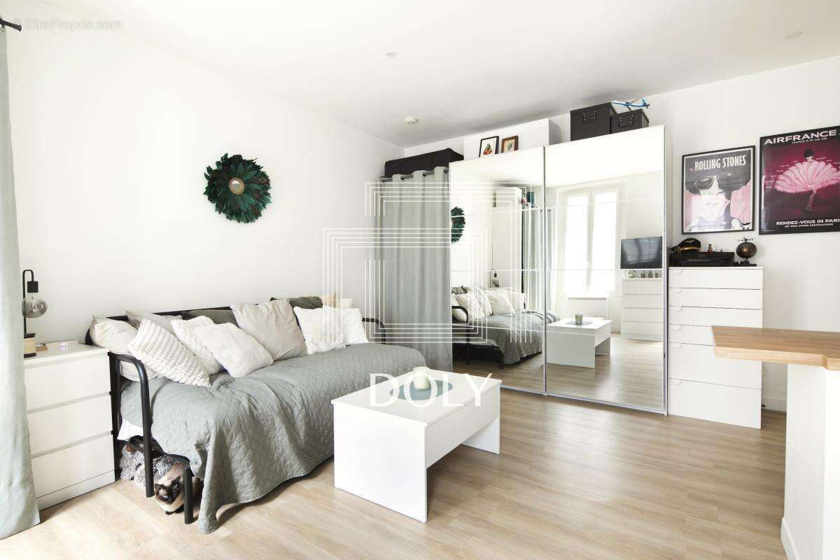 Appartement à ISSY-LES-MOULINEAUX