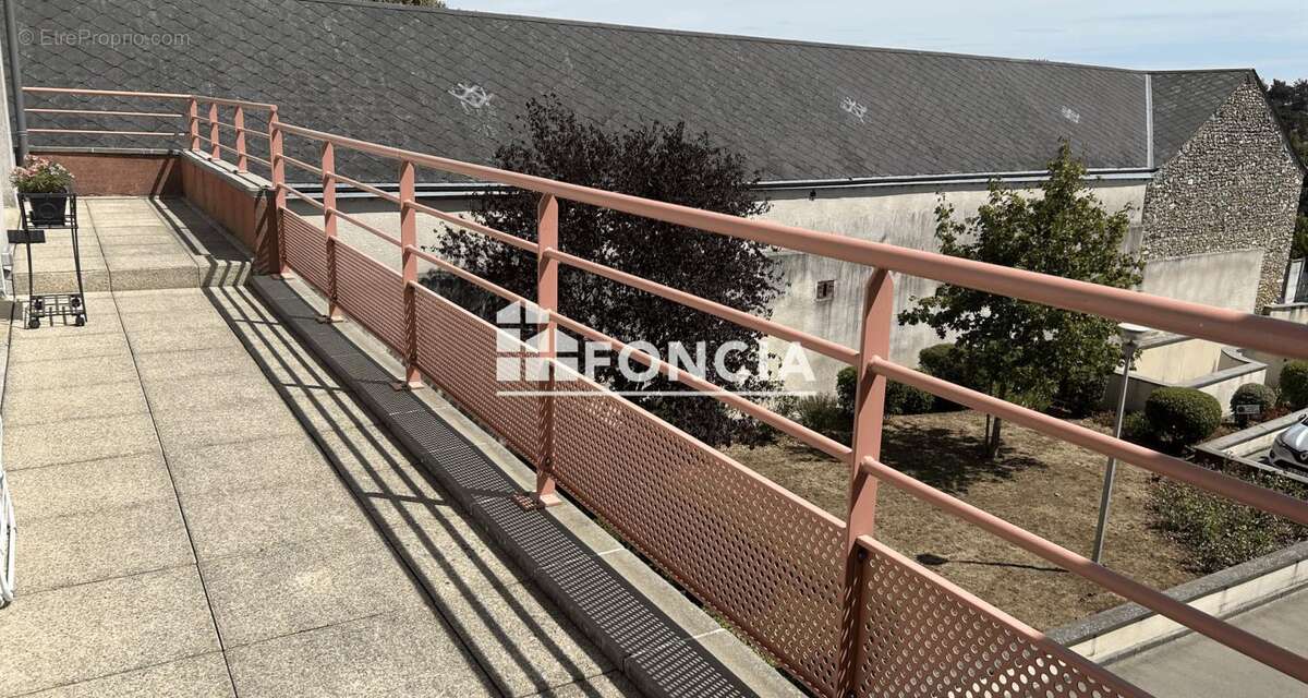 Mainvilliers - superbe t3 de 71 m² avec terrasse - photo 10