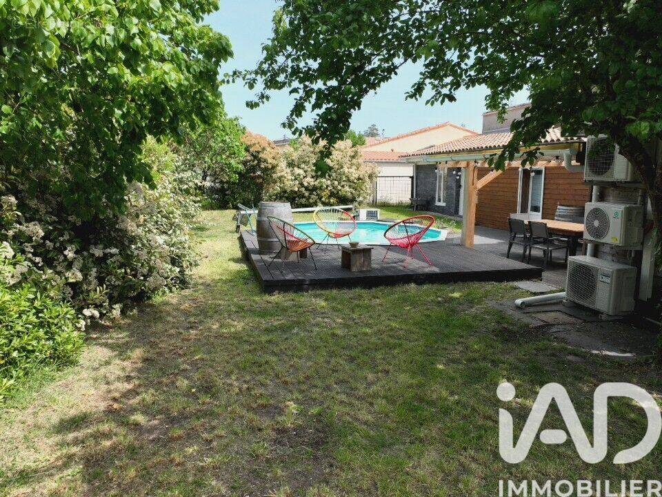 Photo 1 - Maison à CASTELNAU-DE-MEDOC