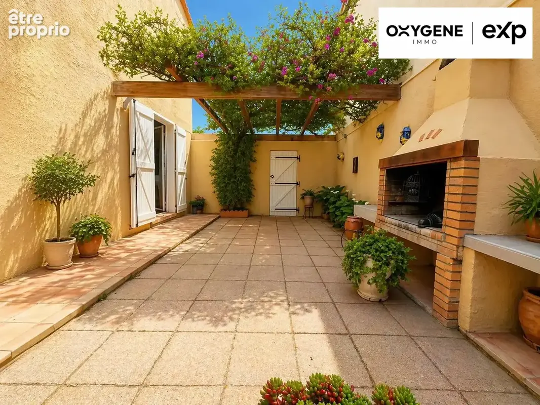Maison 131 m² à Saint-Laurent-De-La-Salanque  - photo 2