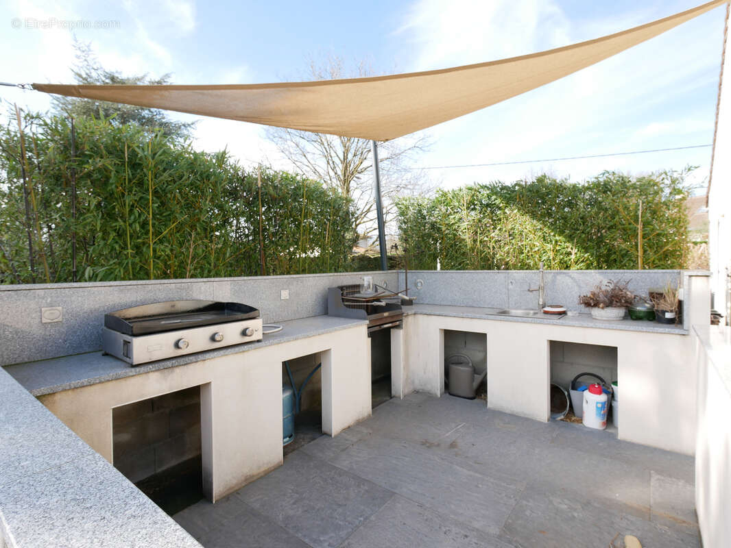 Maison à ROUSSILLON