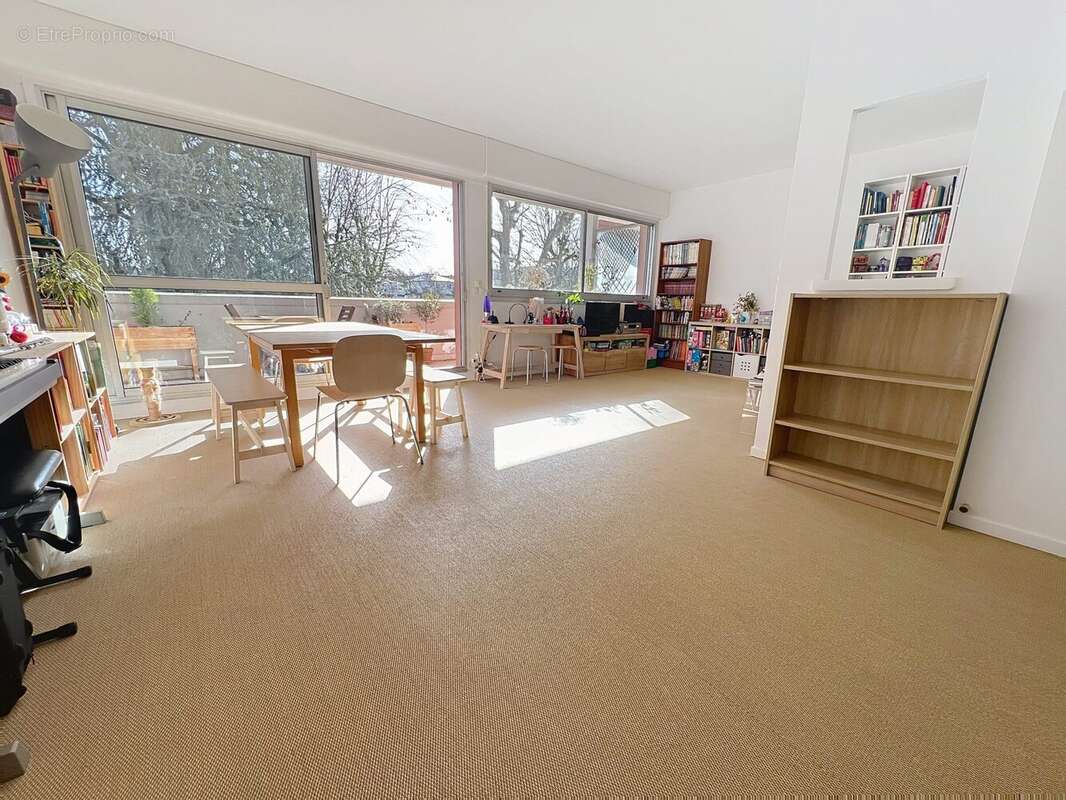 Appartement à GARCHES