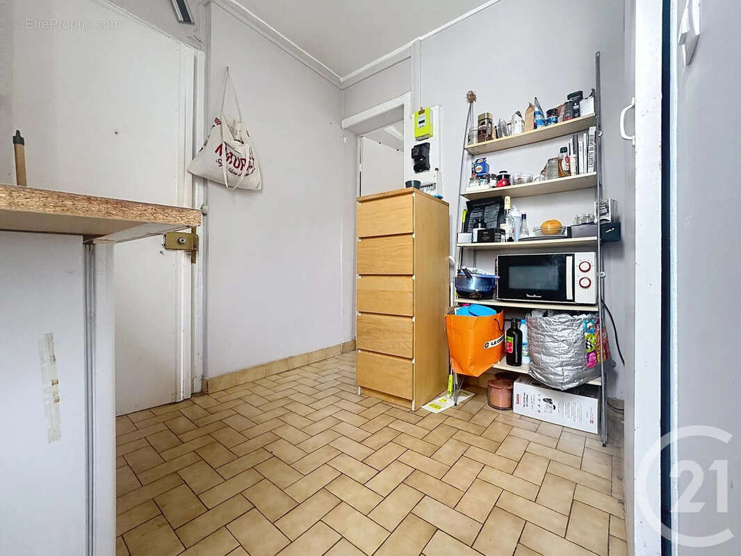 Appartement à PARIS-11E