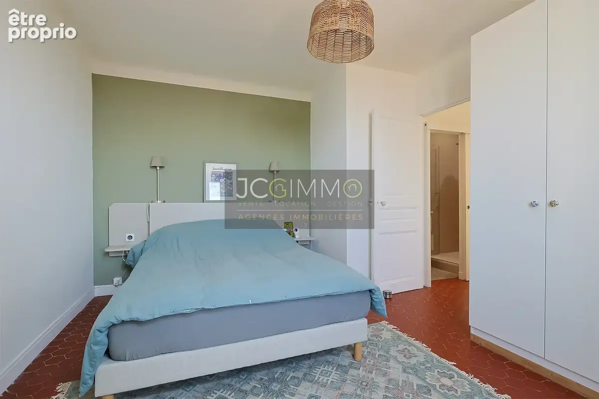 Maison d'exception   t4 de 98 m2   rooftop   vue mer   garage - photo 10