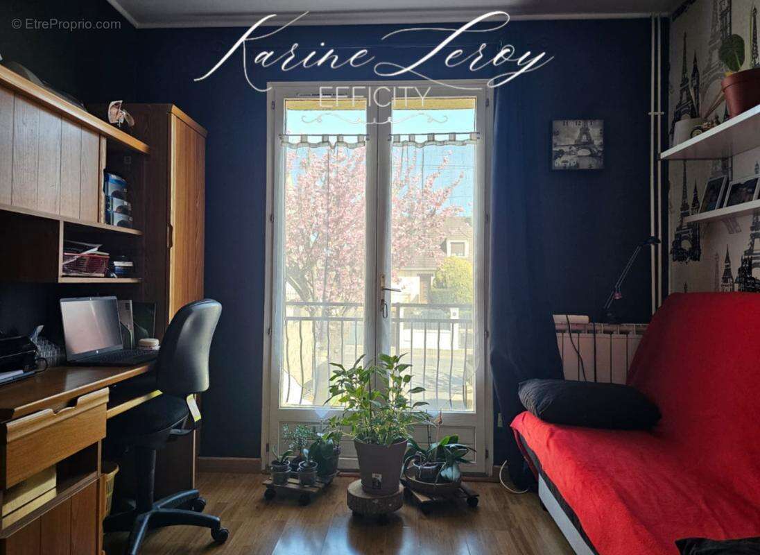 Maison 5 pièces 143 m² à vendre à Louvres (95380) - photo 7
