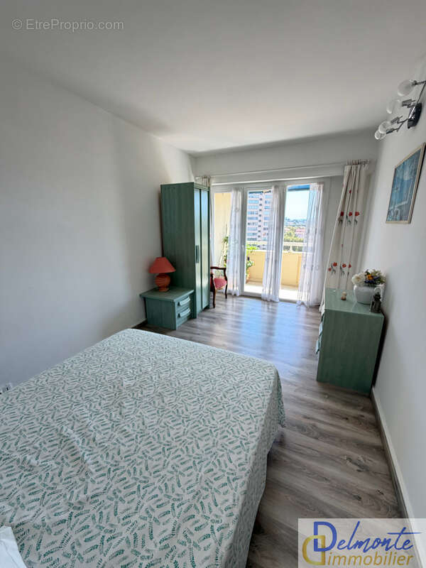3 pièces 70m2 - le mourillon - magnifique appartement faux t3 de 70m2 - résidence de standing - photo 3