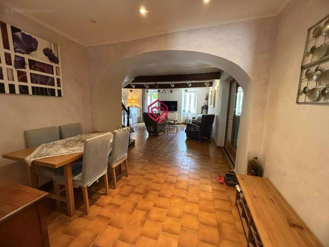 Jolie maison de village avec grange, jardin et piscine - photo 6