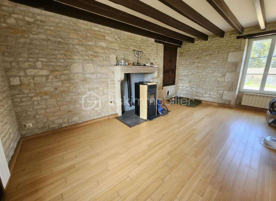 Maison à BOUGON