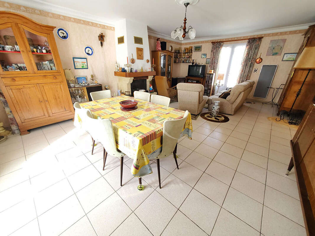 Maison à BARBATRE
