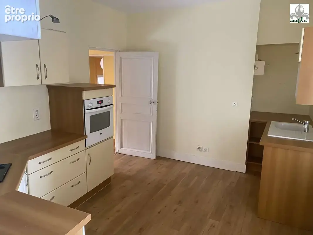 Appartement 5 pièces 170 m² à vendre à Tournus (71700) - photo 6