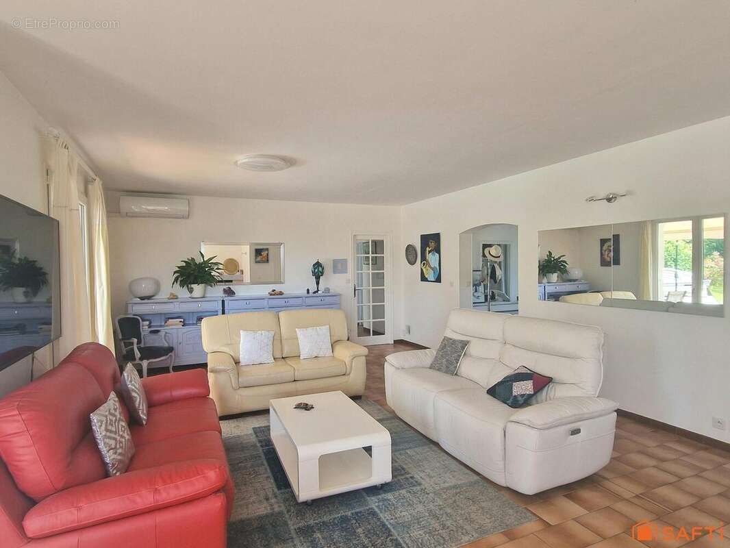 Photo 4 - Maison à ESTANCARBON