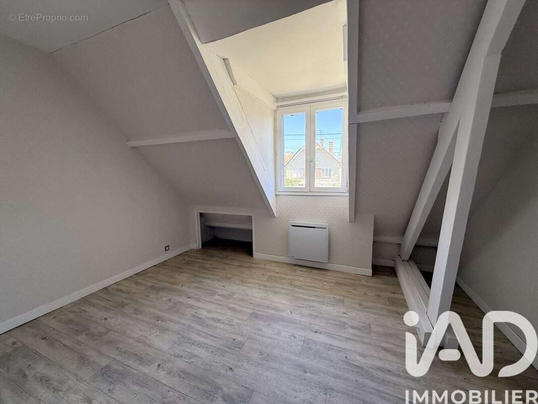 Photo 8 - Maison à LIVRY-SUR-SEINE