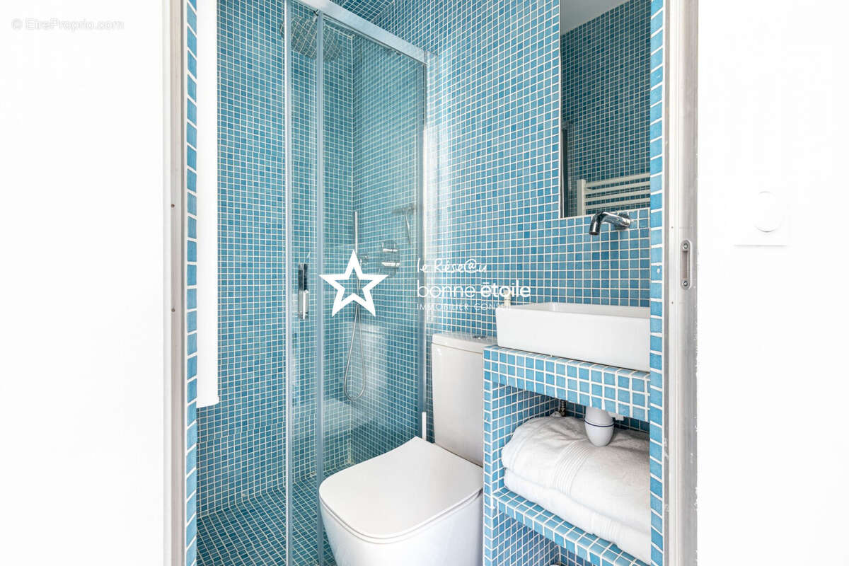 Appartement à PARIS-10E