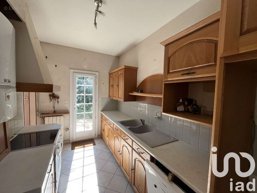 Maison 138 m² à Pessac  - photo 3