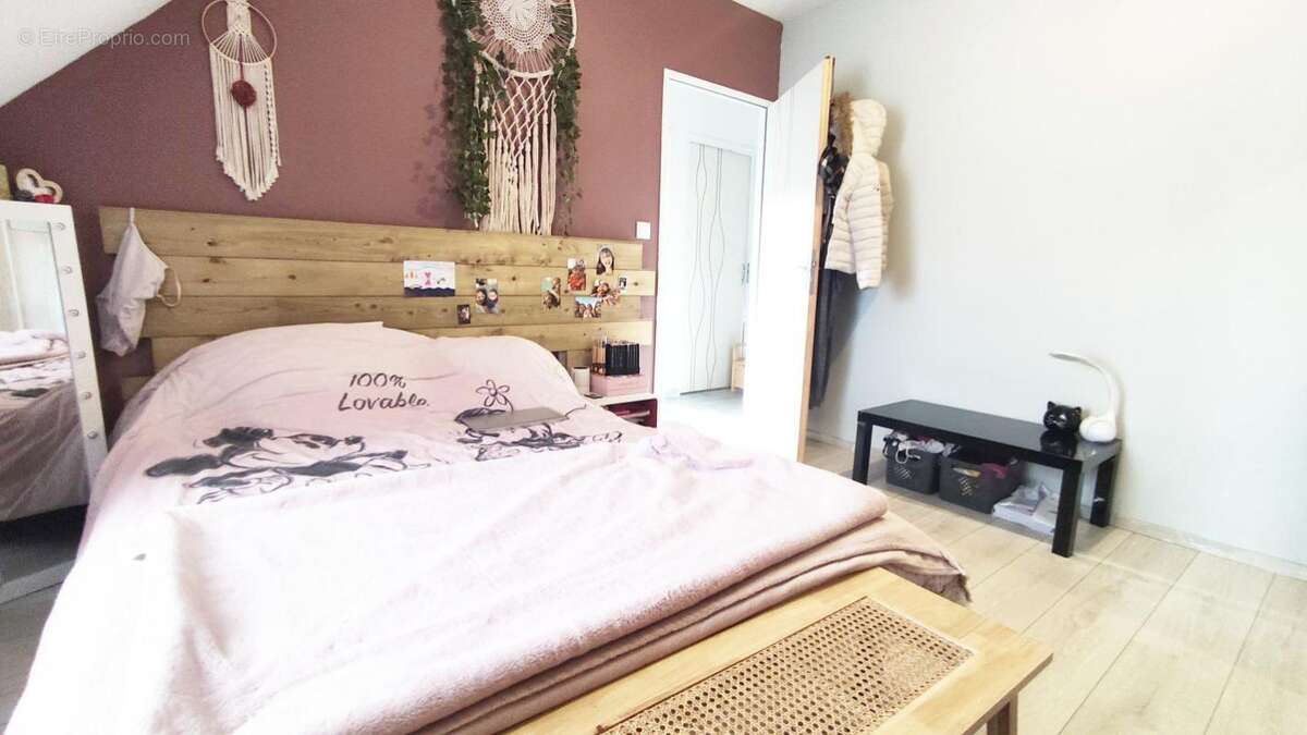 Maison 96 m² à Pierre-De-Bresse  - photo 4