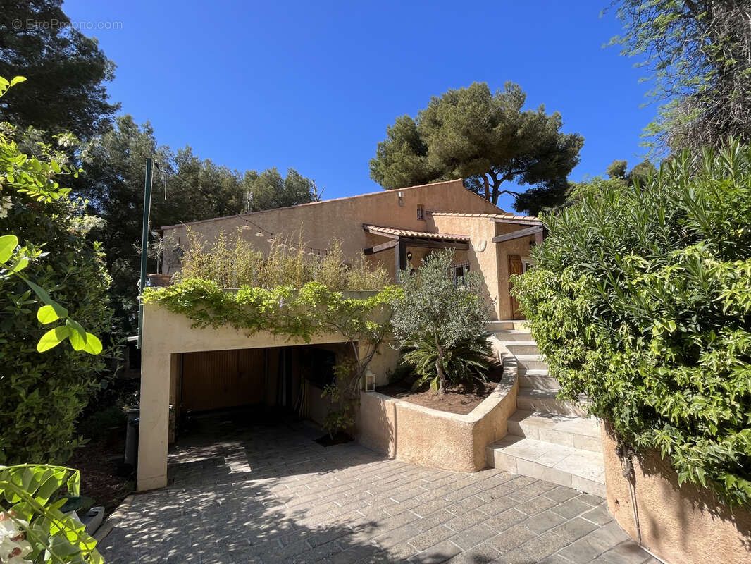 Maison à VITROLLES