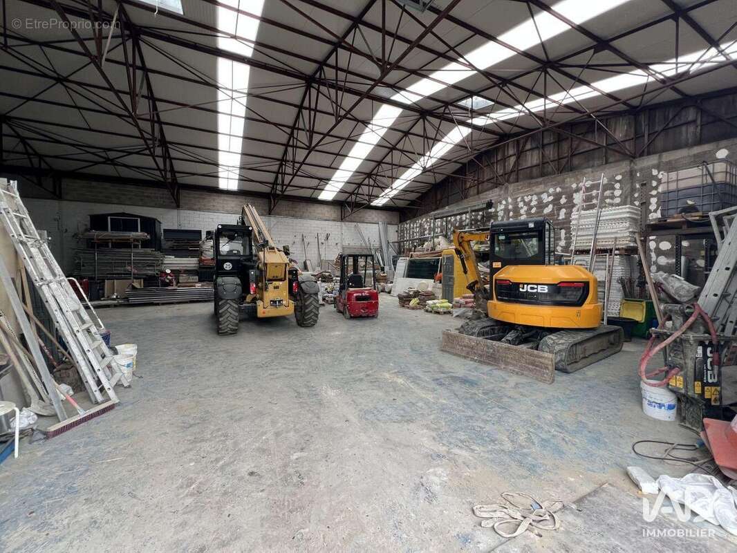 Photo 2 - Commerce à BRIE-COMTE-ROBERT