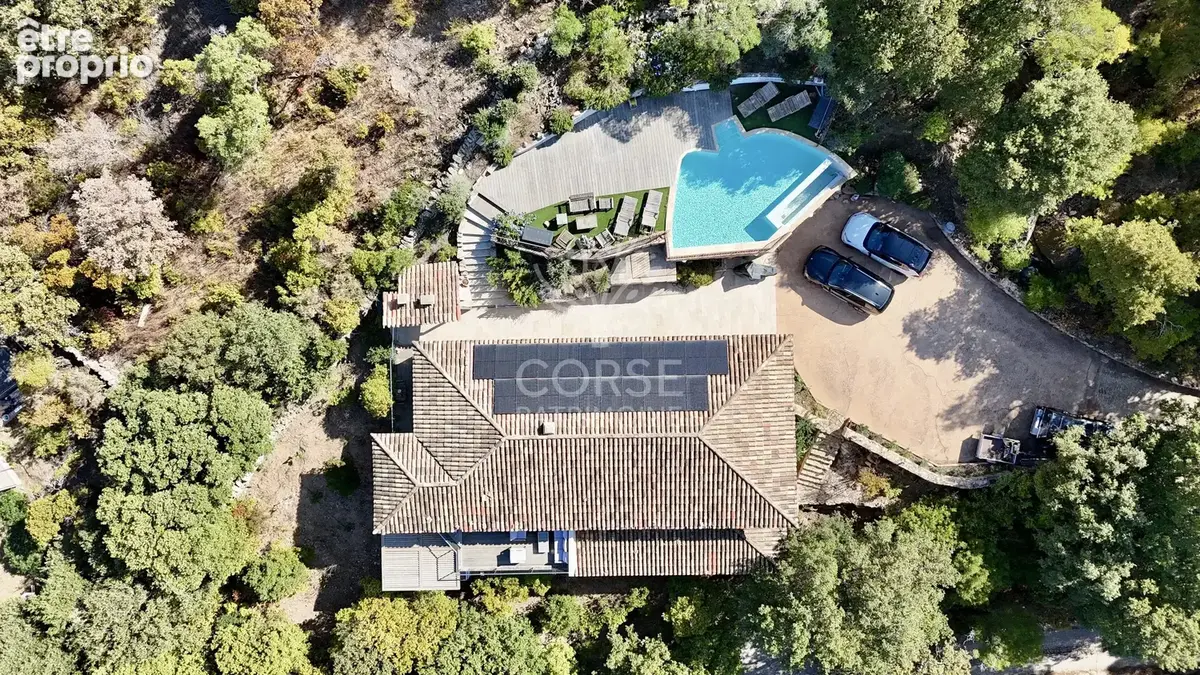 Villa récente T8 vue mer et montagne - photo 3