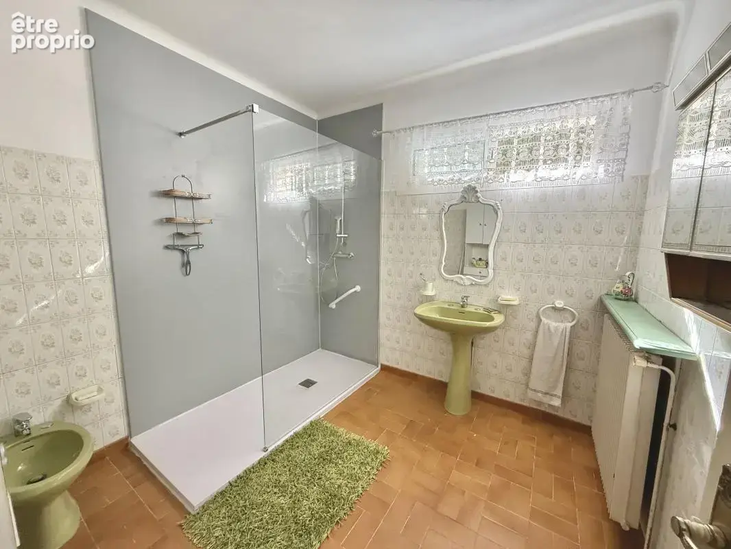 Maison 7 pièces 190 m² à vendre à Roquevaire (13360) - photo 10