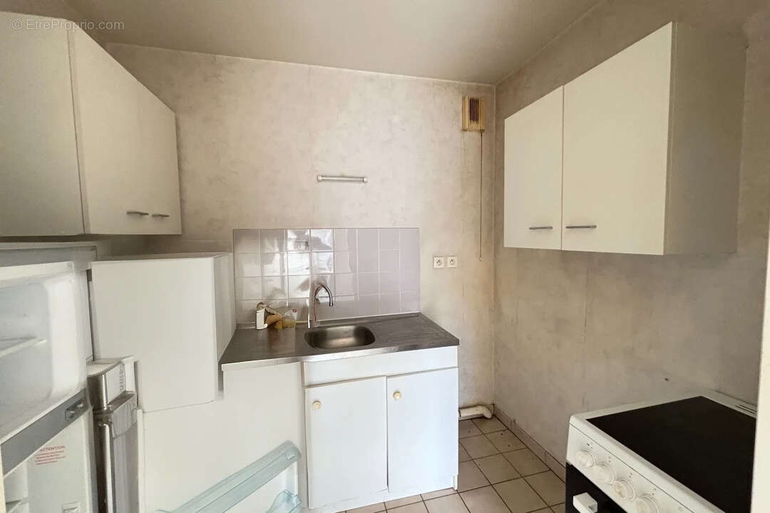 A vendre nantes/canclaux appartement avec ascenseur/parking securise - photo 3