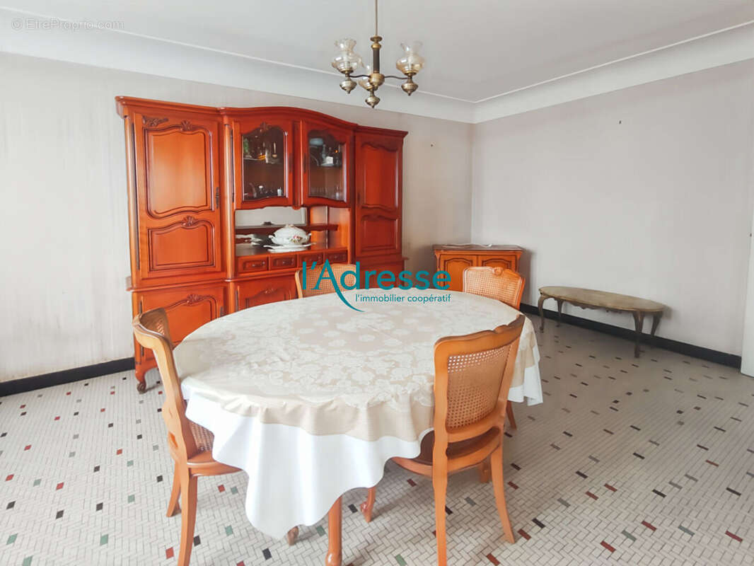 Maison à BOTZ-EN-MAUGES