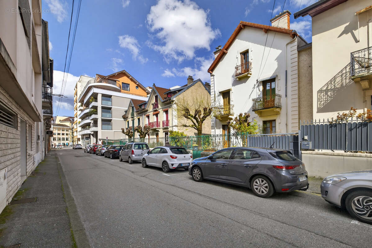 Appartement à AIX-LES-BAINS