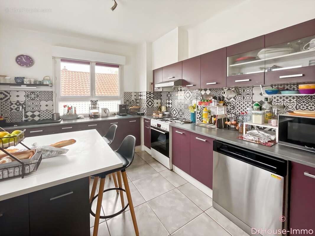 Maison à SAINT-MEDARD-DE-PRESQUE