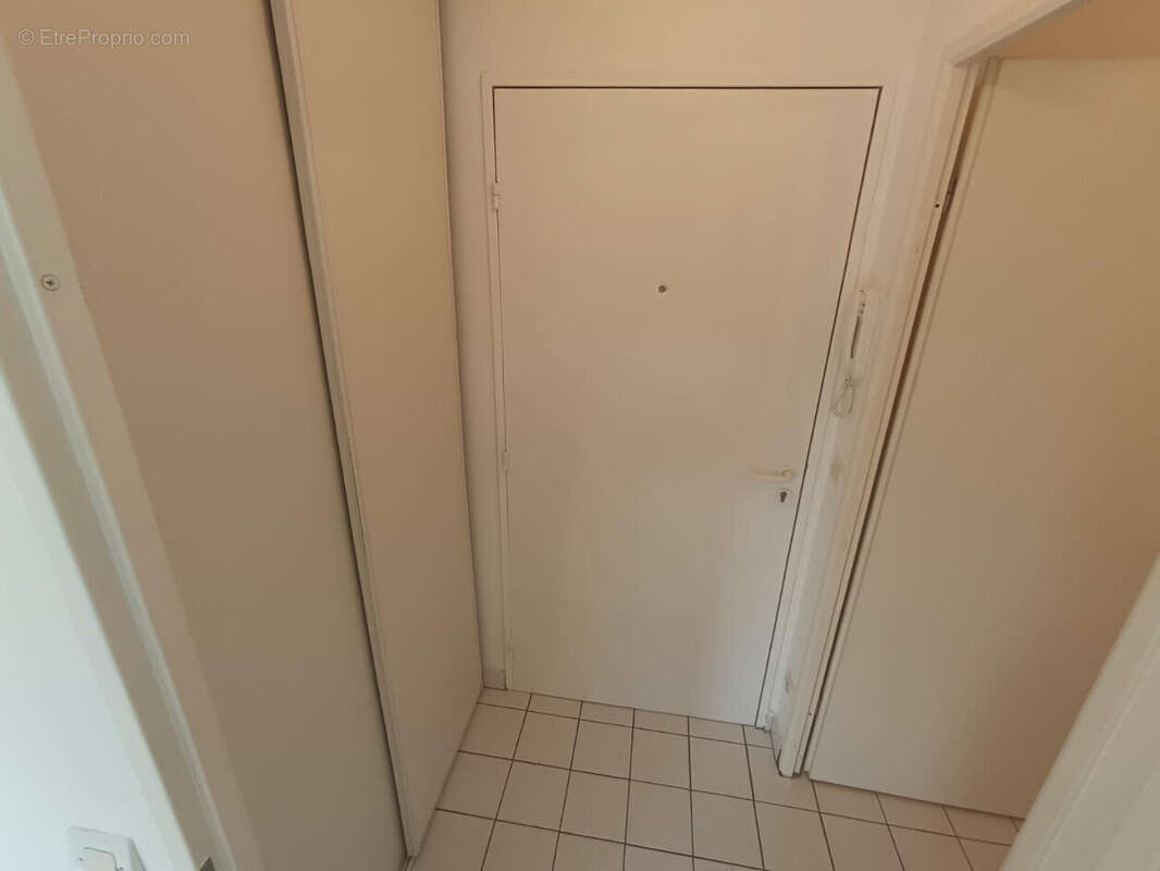 Studio proche Centre-ville Amiens - photo 8