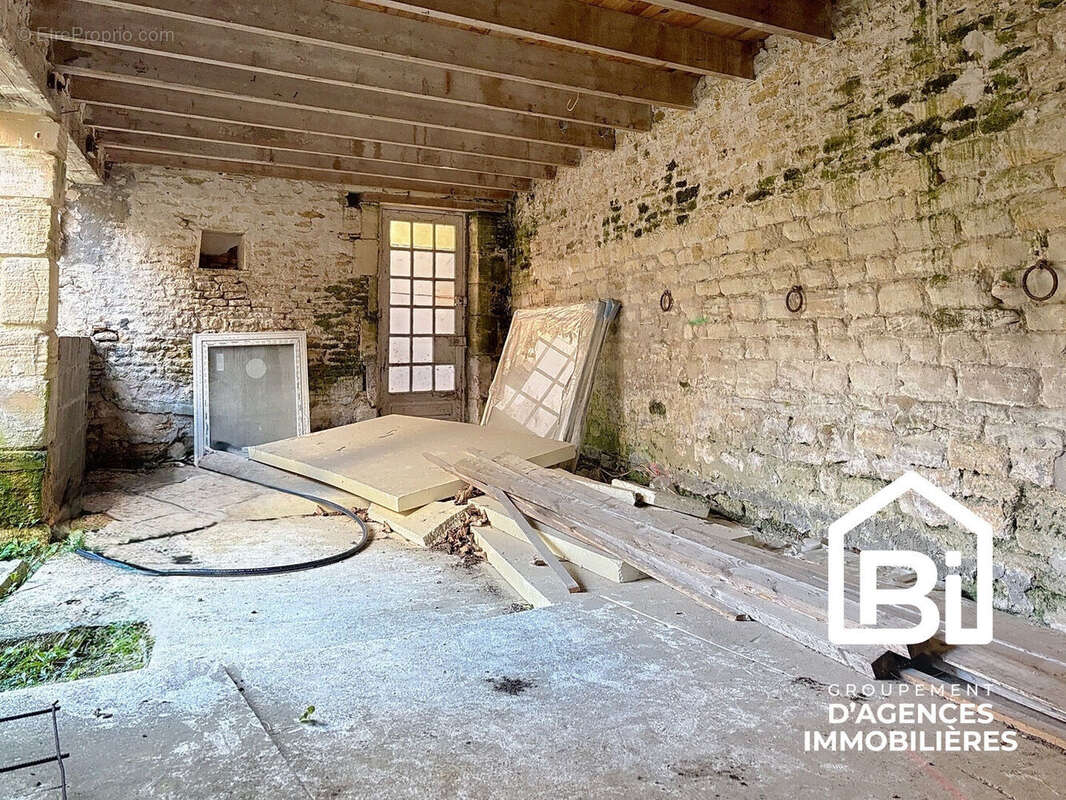 Maison à BERNIERES-SUR-MER