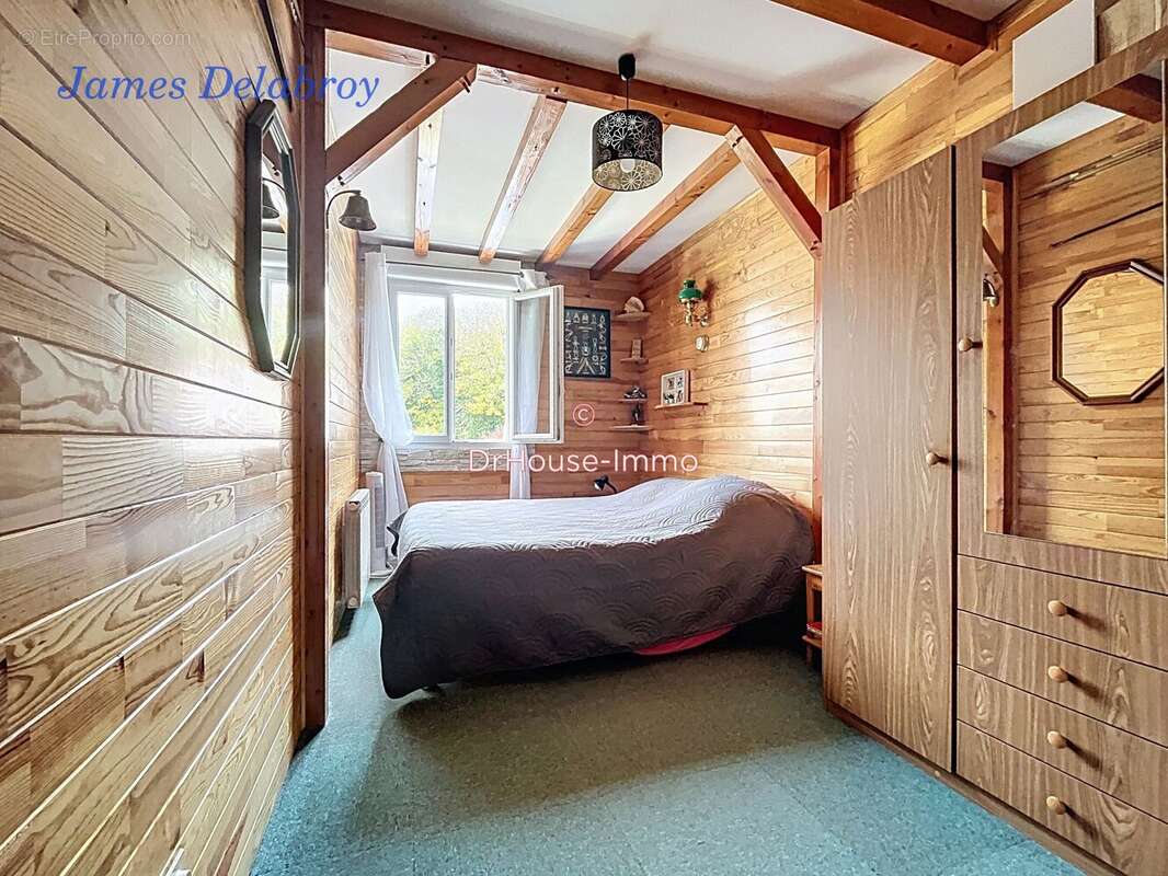 Maison à POIX-DE-PICARDIE