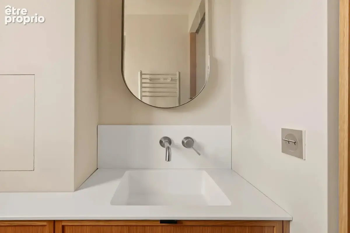 Neuilly-sur-Seine – Rue de la Ferme – Appartement rénové de deux chambres - photo 7