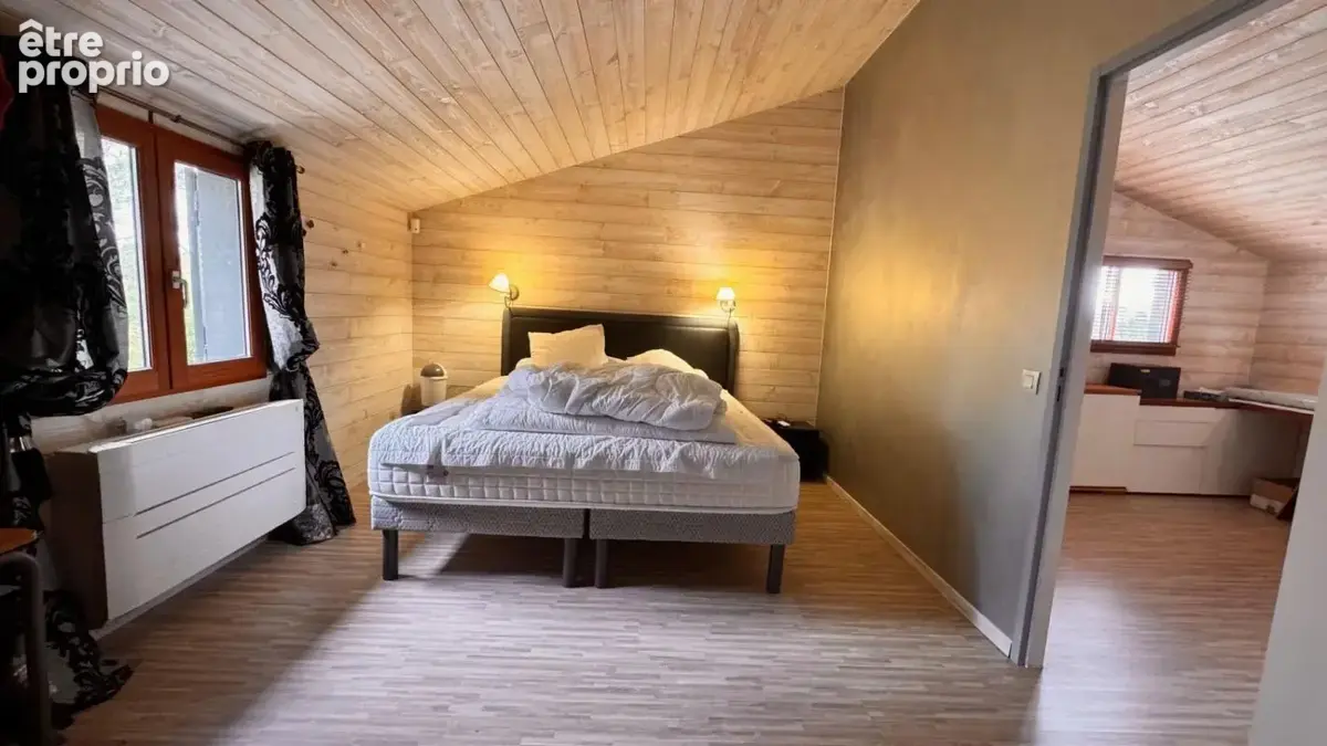 Villa bois en lisiere de forêt avec piscine et jacuzzi - photo 13