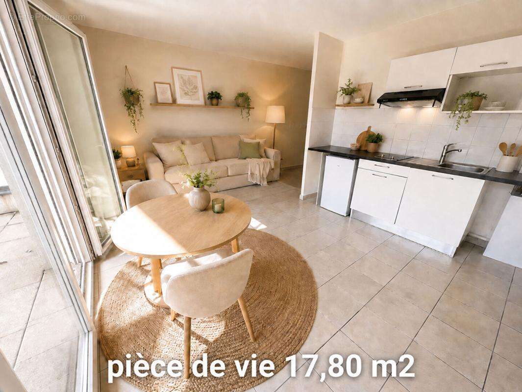 Appartement à DECINES-CHARPIEU