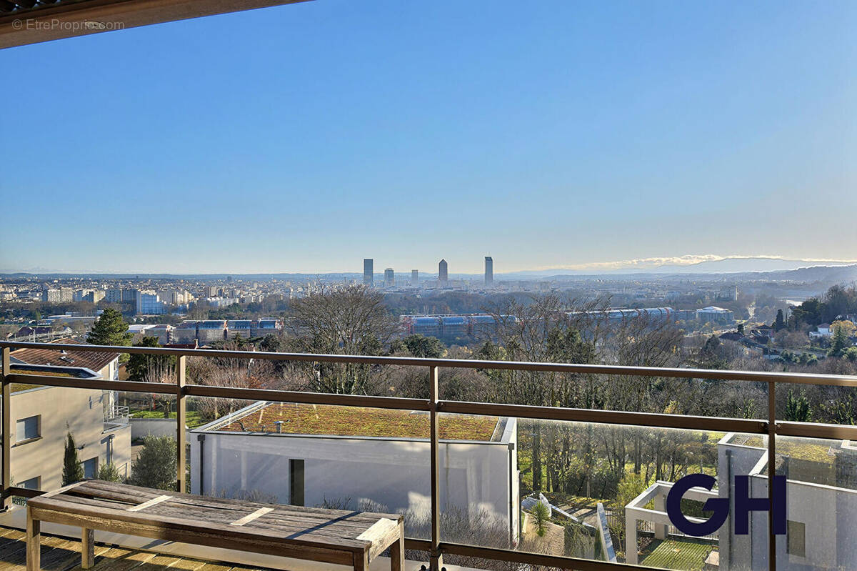 Appartement à CALUIRE-ET-CUIRE