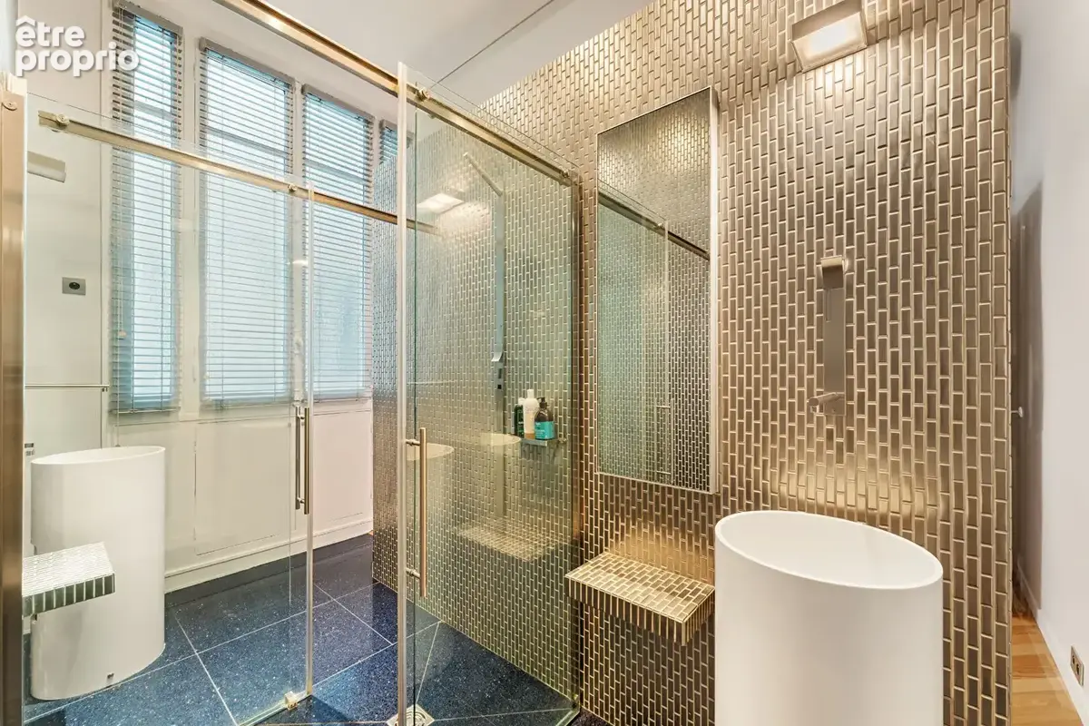 Paris 17e Saint-Ferdinand - Appartement familial de standing de 200.88 m² - photo 10