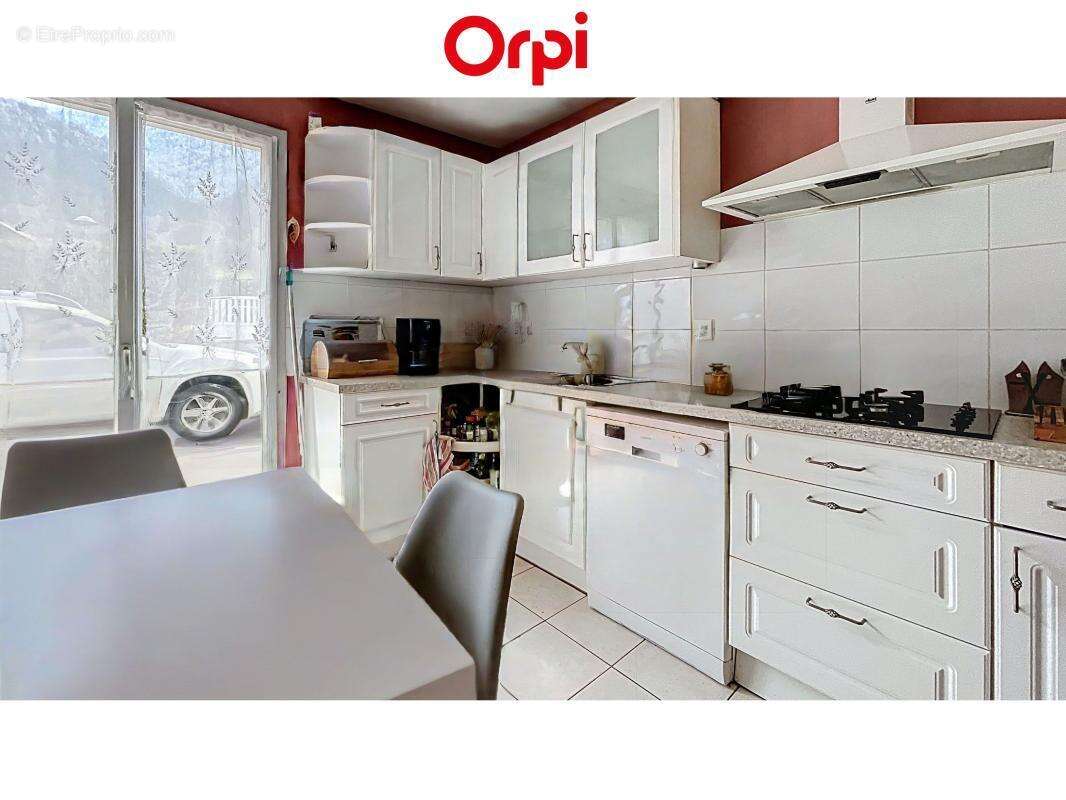 Maison à SAINT-JEOIRE