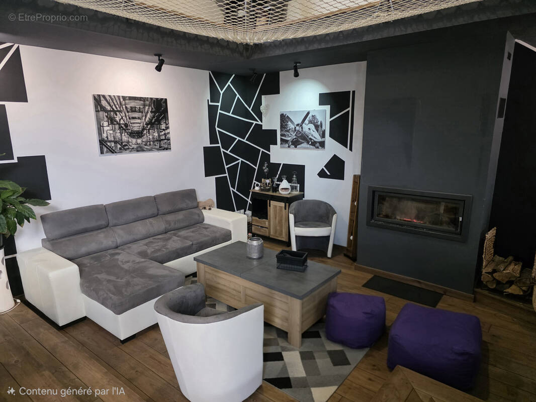 Maison à DOUDELAINVILLE