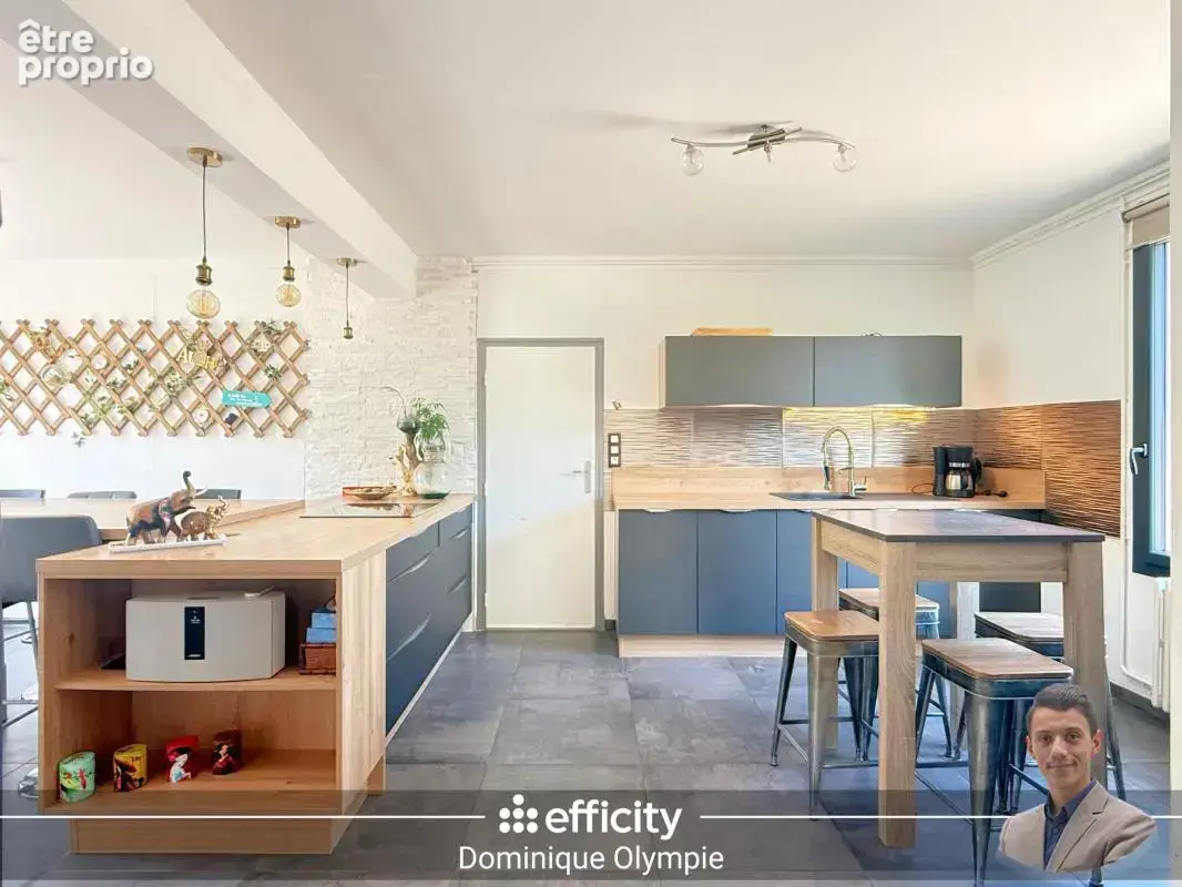 Maison 6 pièces 137 m² à vendre à Lantic (22410) - photo 6
