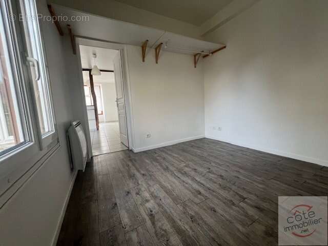 Appartement à DOURDAN