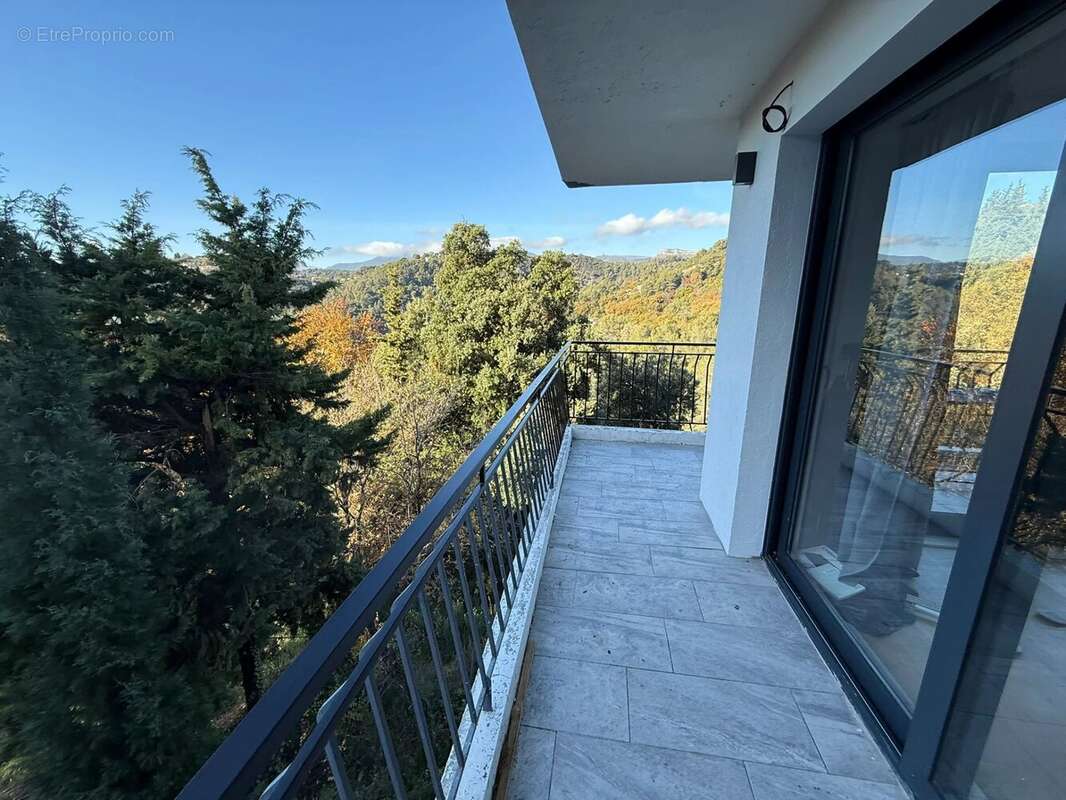 Maison à CAGNES-SUR-MER