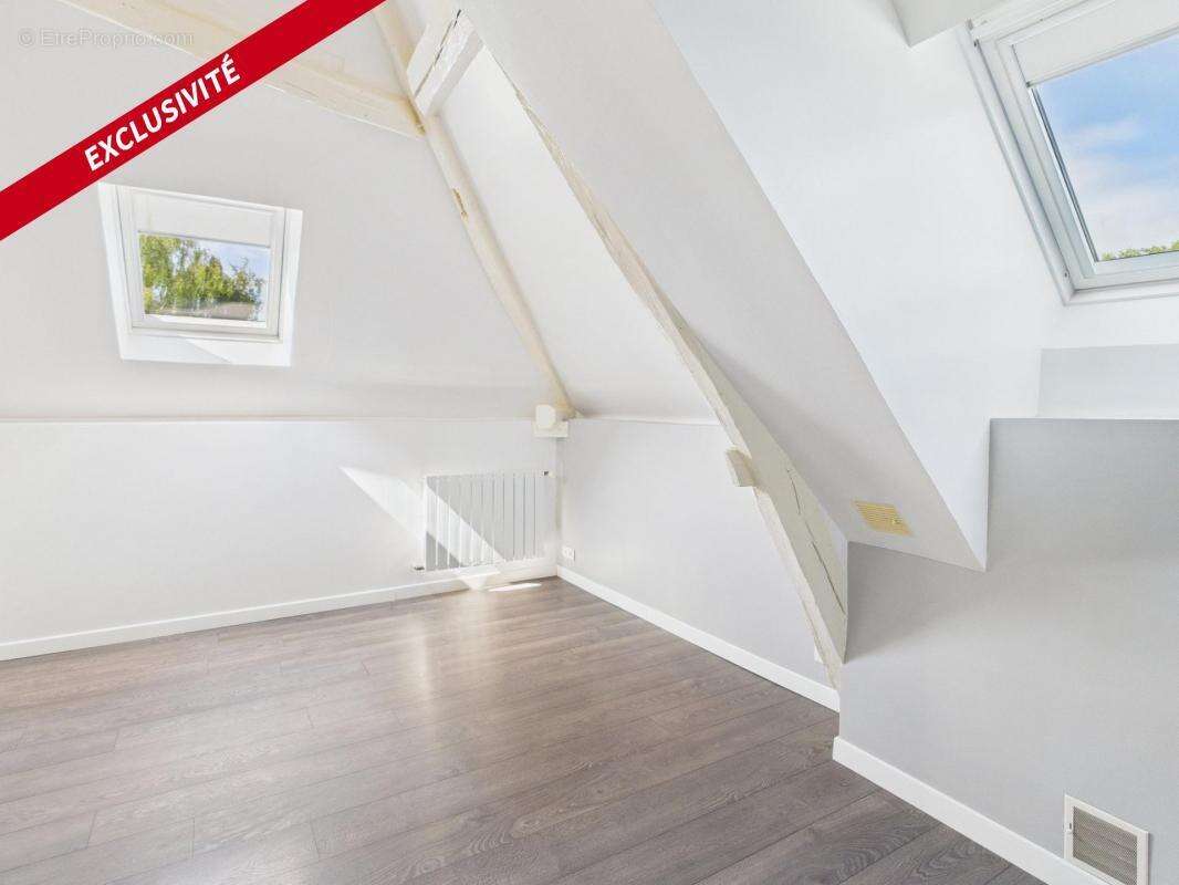 Maison à AIX-EN-OTHE