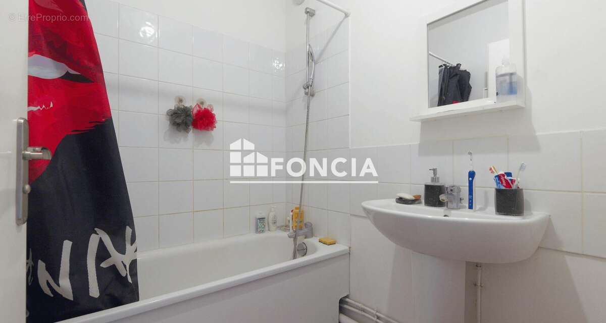 Appartement à CORBEIL-ESSONNES