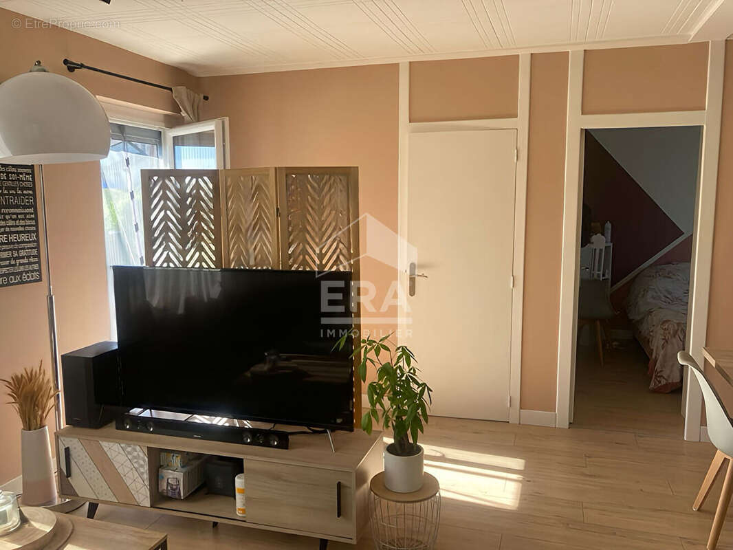 Maison 74m² à villers-buzon - photo 12
