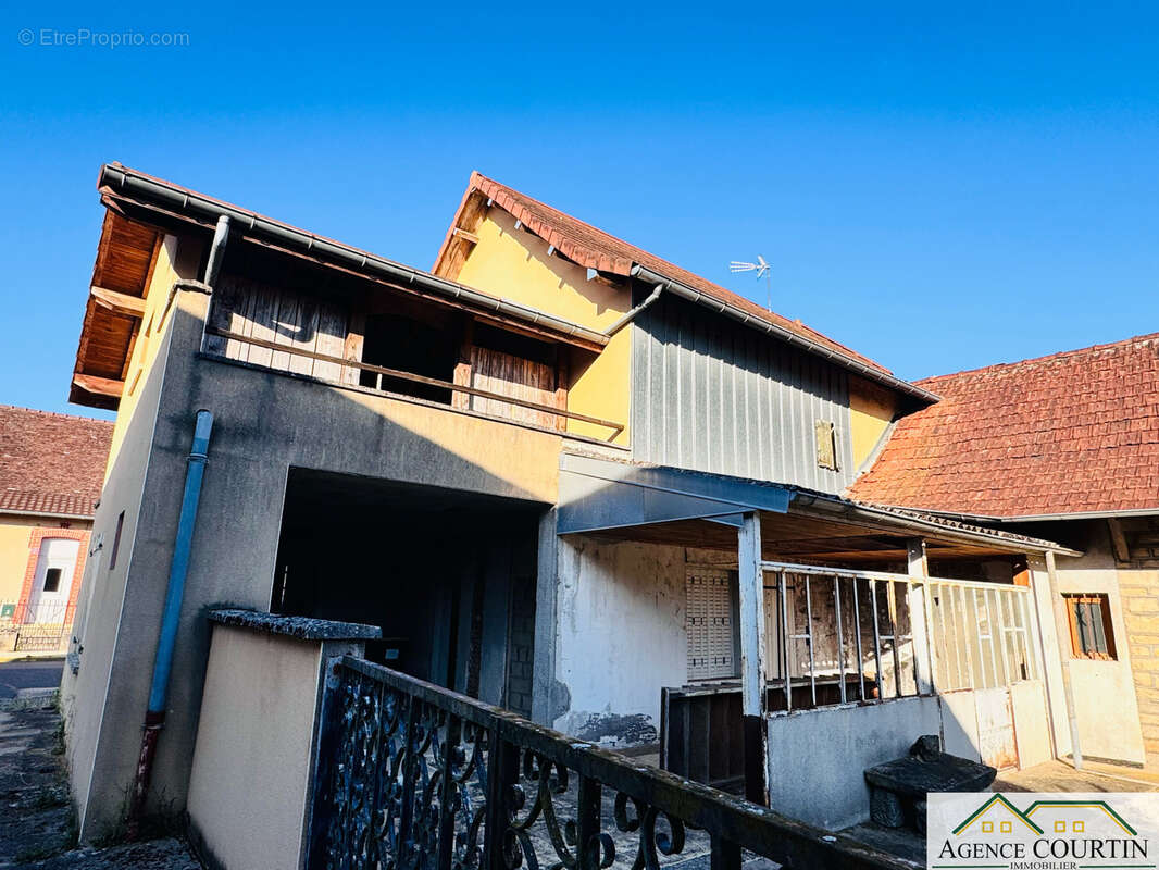 Ensemble immobilier - photo 17
